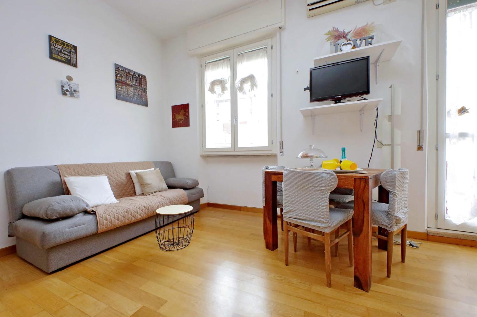 Cimmino's Vaticano Apartment *